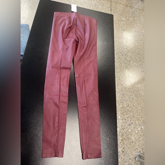 Theory - NWT Wine Colored Lamb Leather Pants Sz S - Picture 8 of 9